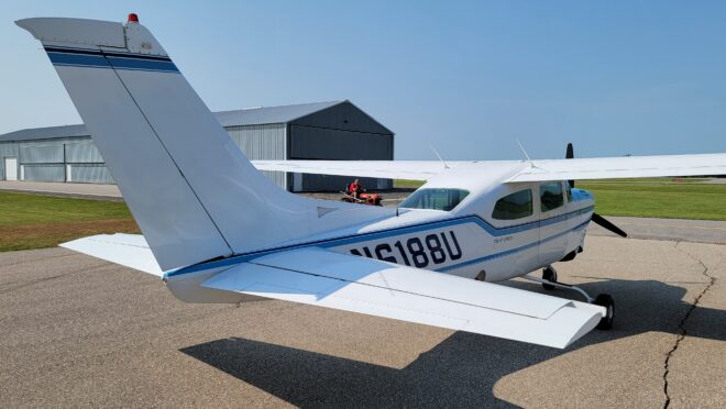 1985 Cessna T210R - Image 6