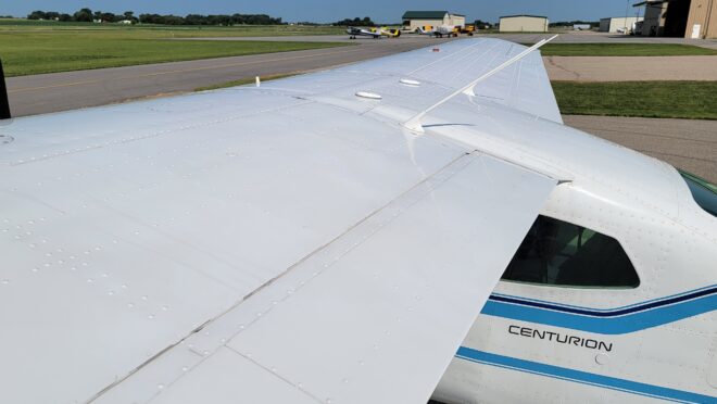 1985 Cessna T210R - Image 10