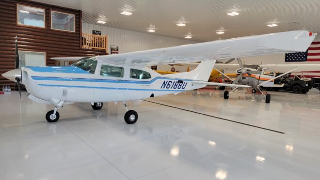 1985 Cessna T210R - Image 12